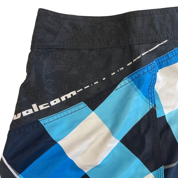 Volcom Boys 12 Blue Ice Plaid Boardshorts Swim Surf Trunks Pocket Logo Spellout - Picture 8 of 15